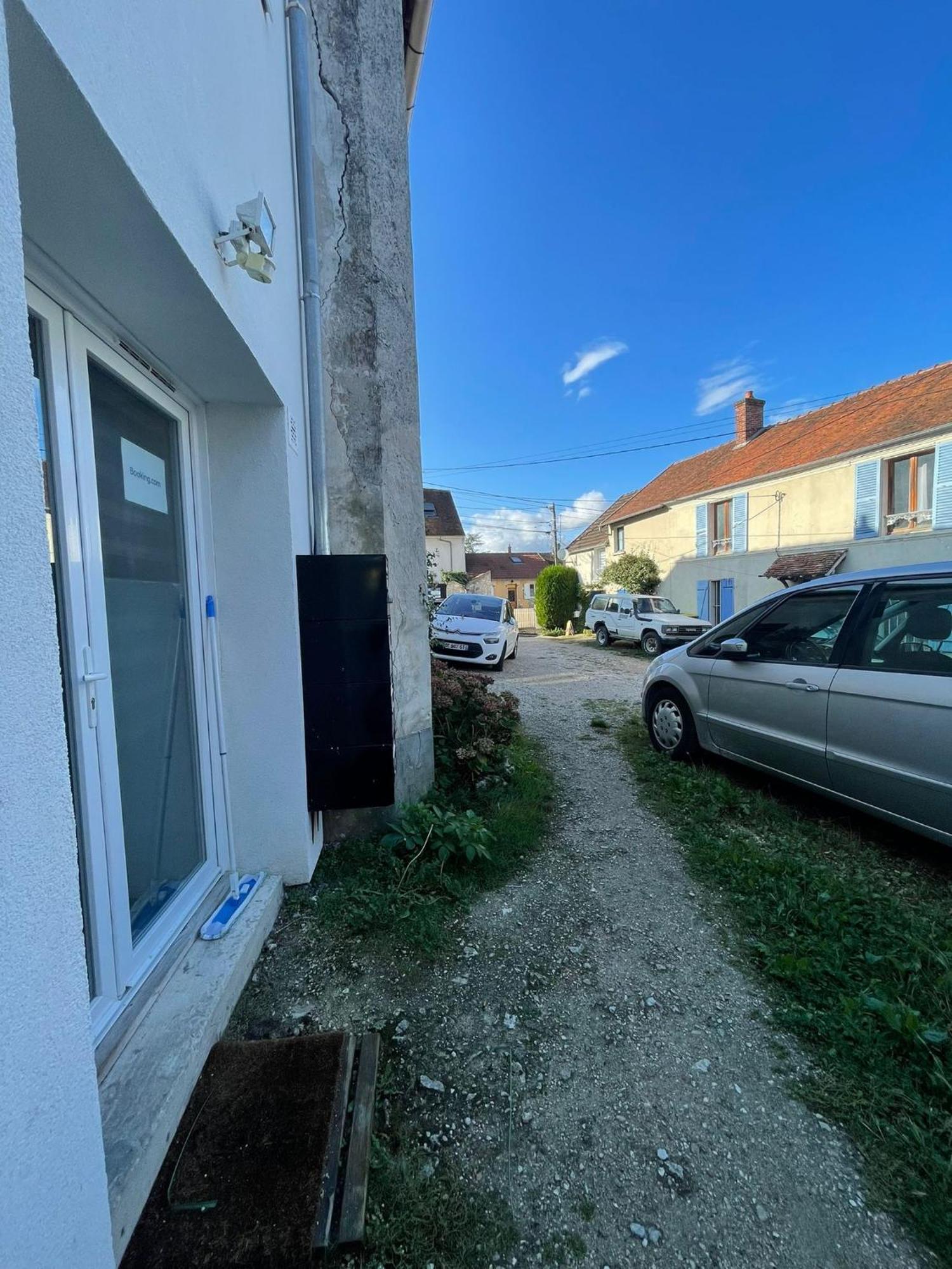 Appartement Villiers Sur Morin Proche De Disneyland Exterior foto
