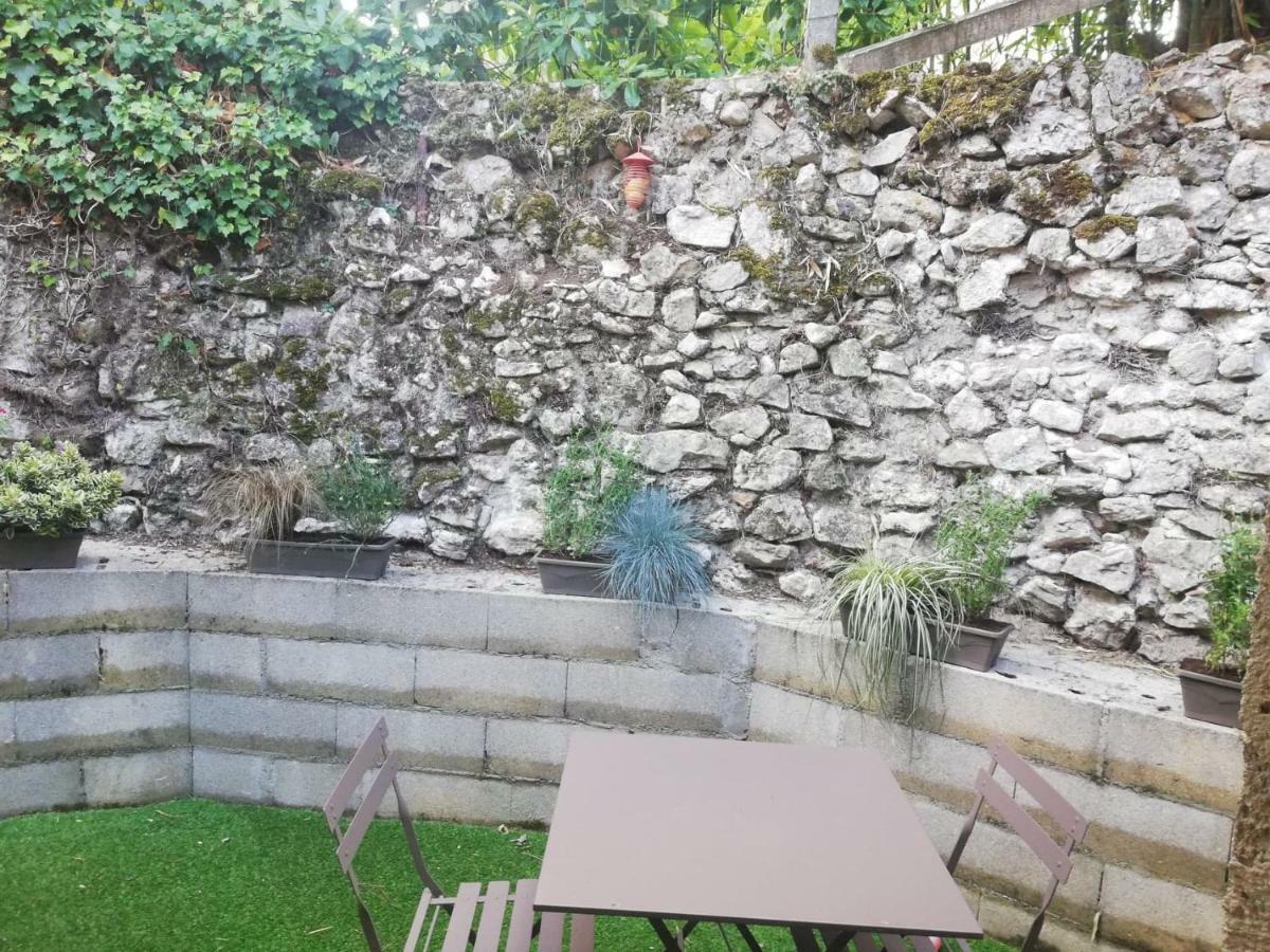 Appartement Villiers Sur Morin Proche De Disneyland Exterior foto